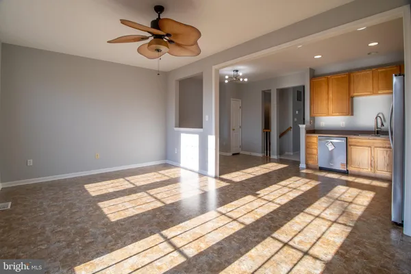 $294,900 | 98 Lullwater Way, Falling Waters, WV 25419