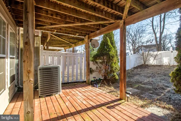 $294,900 | 98 Lullwater Way, Falling Waters, WV 25419