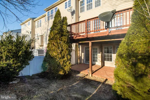 $294,900 | 98 Lullwater Way, Falling Waters, WV 25419