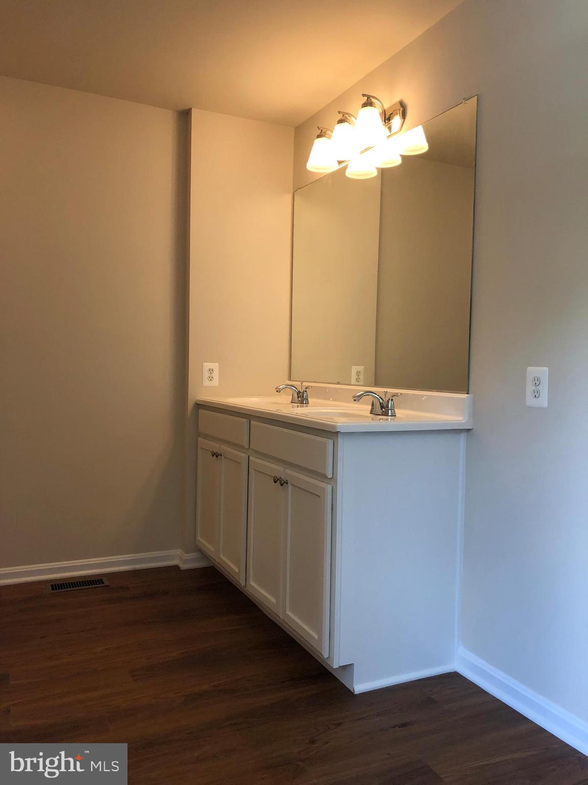 8060 Stone Ridge Drive Frederick, MD 21702 - Photo 7 of 18 NEW CERAMICS, DOUBLE SINKS, NEW FIXTURES