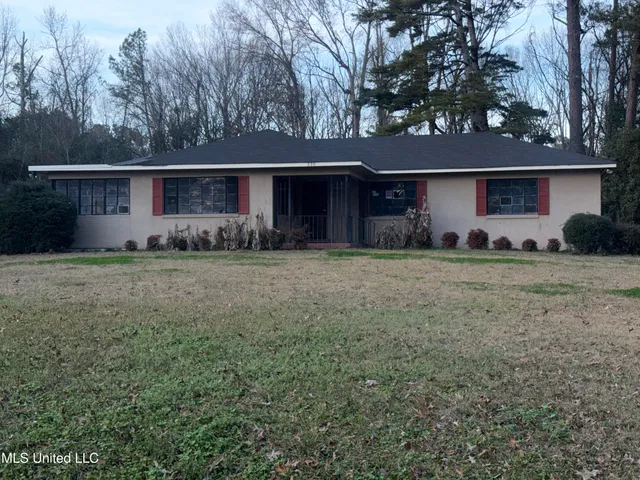 $69,500 | 230 North Sunset Terrace, Jackson, MS 39212