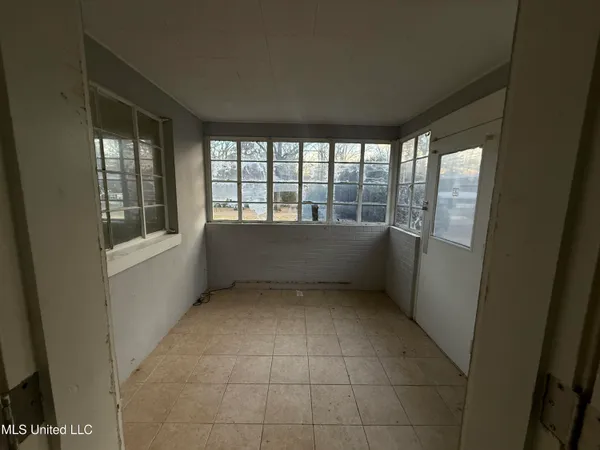 $59,500 | 230 North Sunset Terrace, Jackson, MS 39212