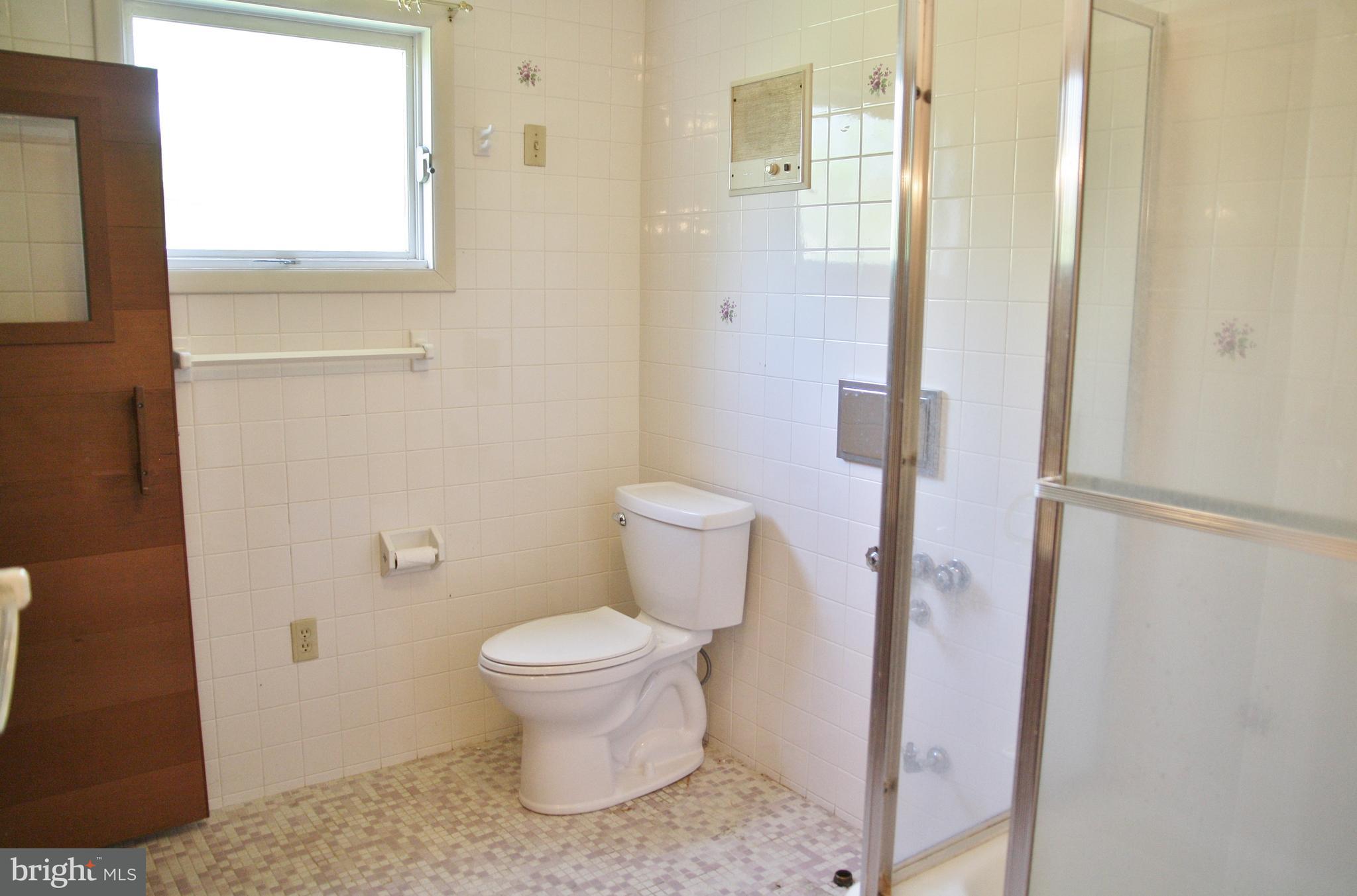 4 Shady Road Camp Hill, PA 17011 - Photo 14 of 30 Gallery Image 14