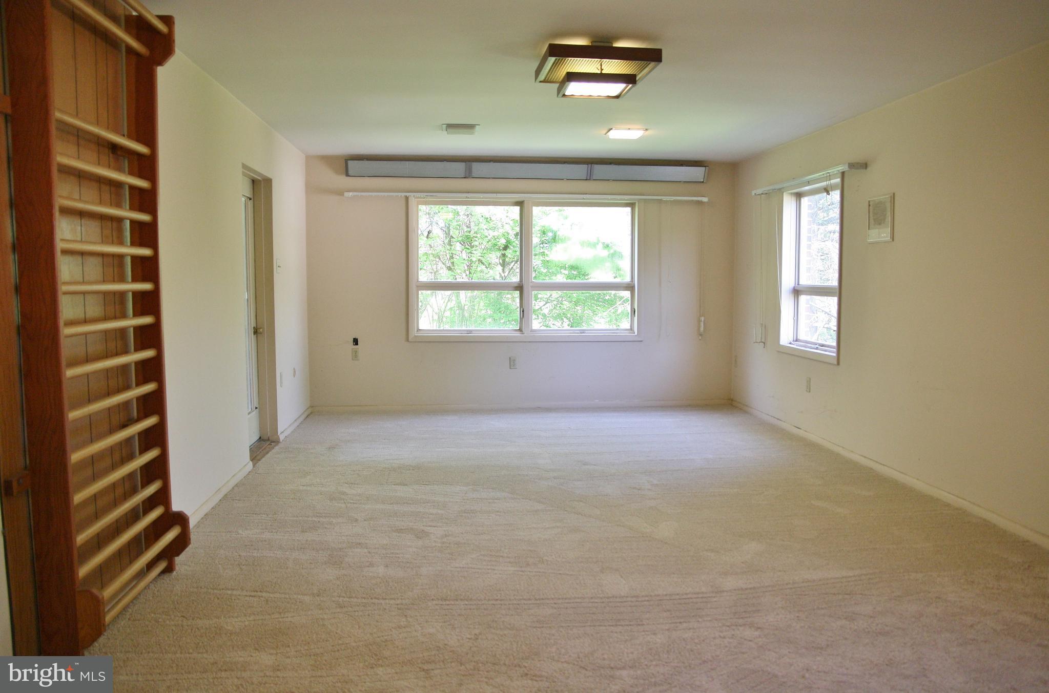 4 Shady Road Camp Hill, PA 17011 - Photo 9 of 30 Gallery Image 9