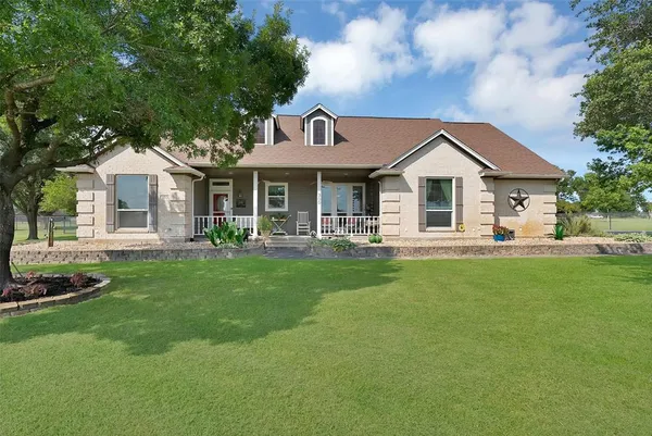 $675,000 | 300 Buena Vista Drive, Willow Park, TX 76087