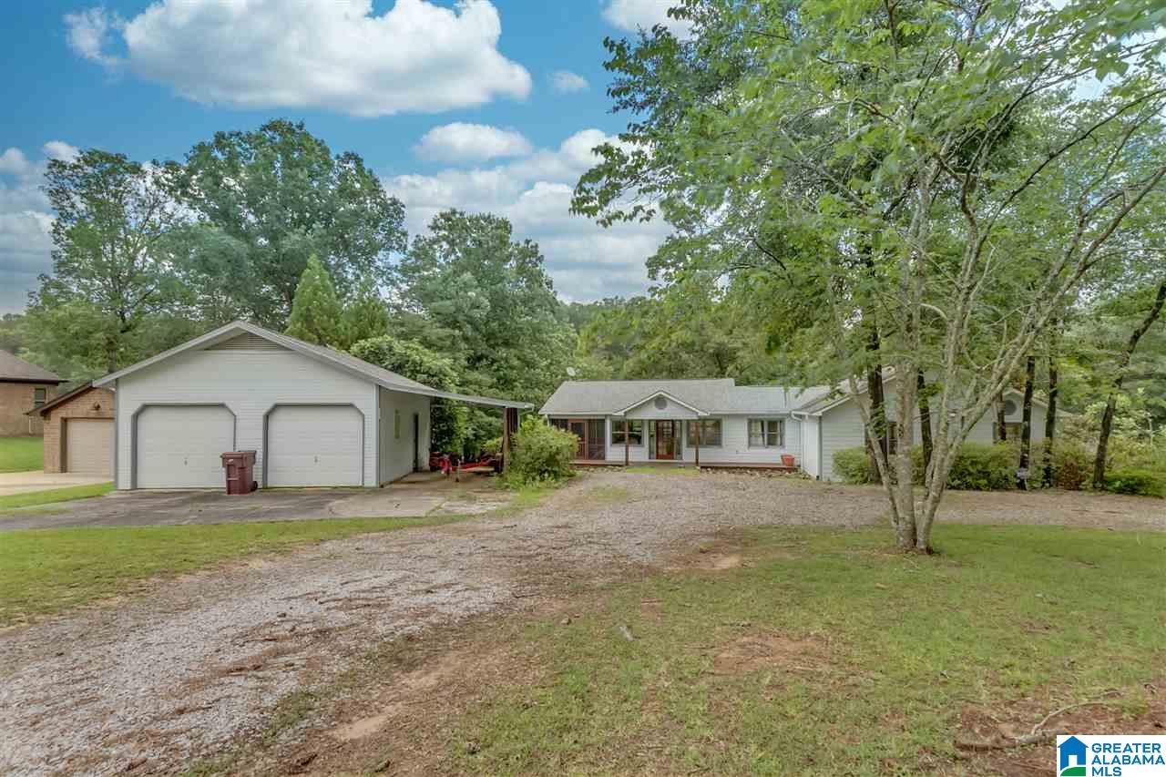 17194 Searcy Road Northport, AL 35475 - Photo 2 of 27