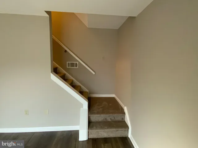 $269,900 | 6286 Spring Knoll Drive, Harrisburg, PA 17111