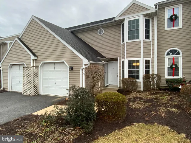 $269,900 | 6286 Spring Knoll Drive, Harrisburg, PA 17111