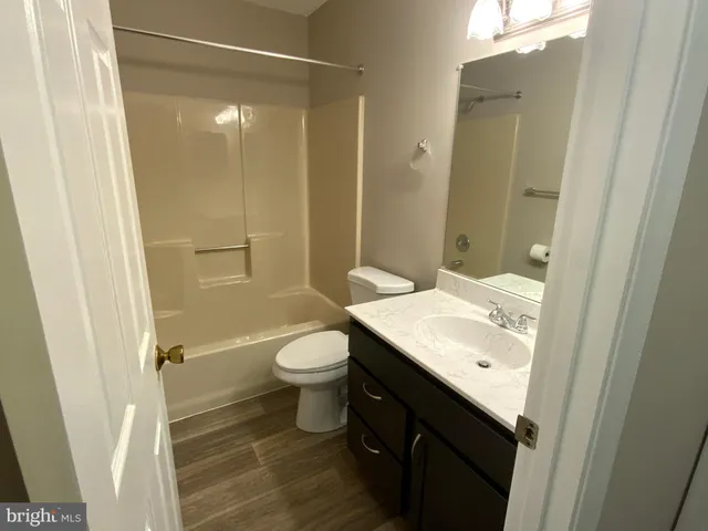 $269,900 | 6286 Spring Knoll Drive, Harrisburg, PA 17111