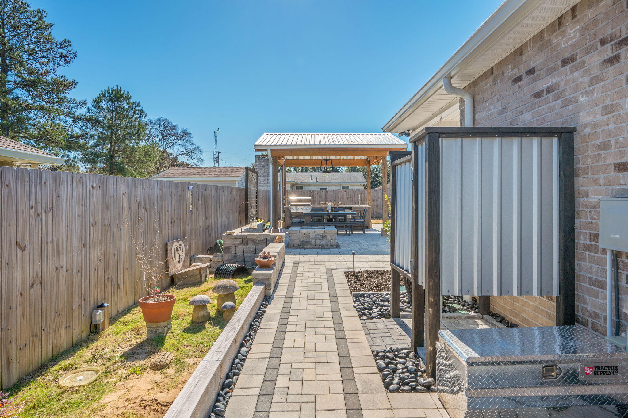 8 Maple Avenue Shalimar, FL 32579 - Photo 69 of 71 71-web-or-mls-8-maple-ave