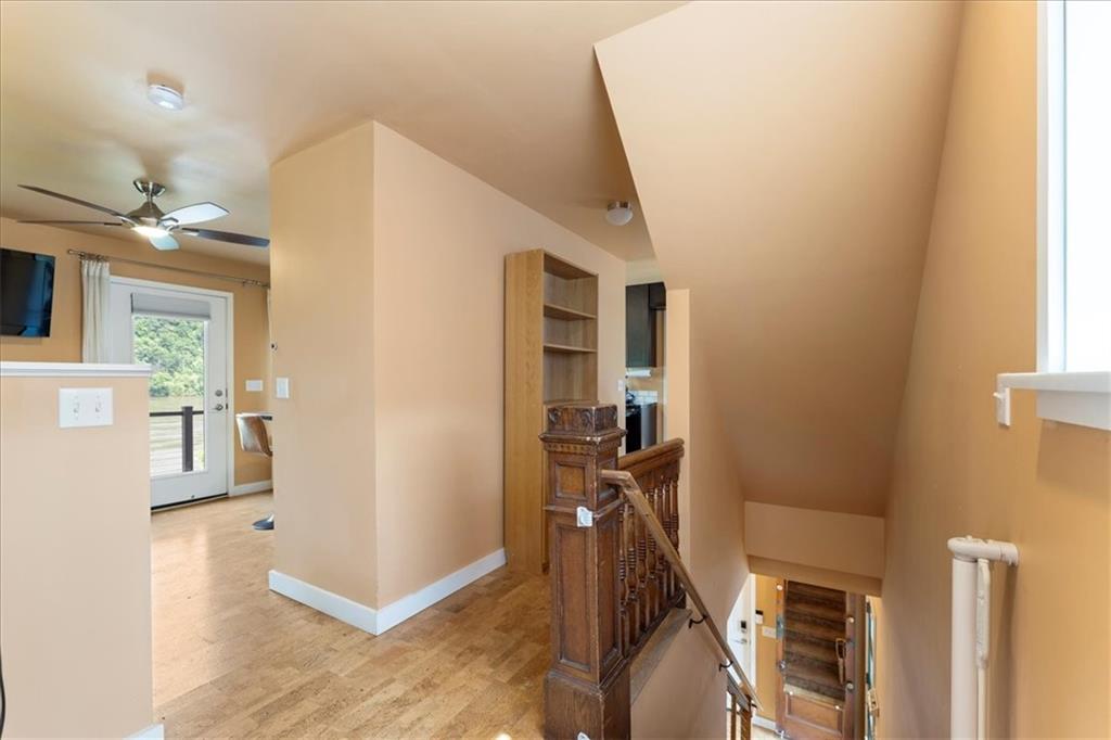 548 Penn Street Verona, PA 15147 - Photo 19 of 47 a view of a livingroom with a furniture and a window