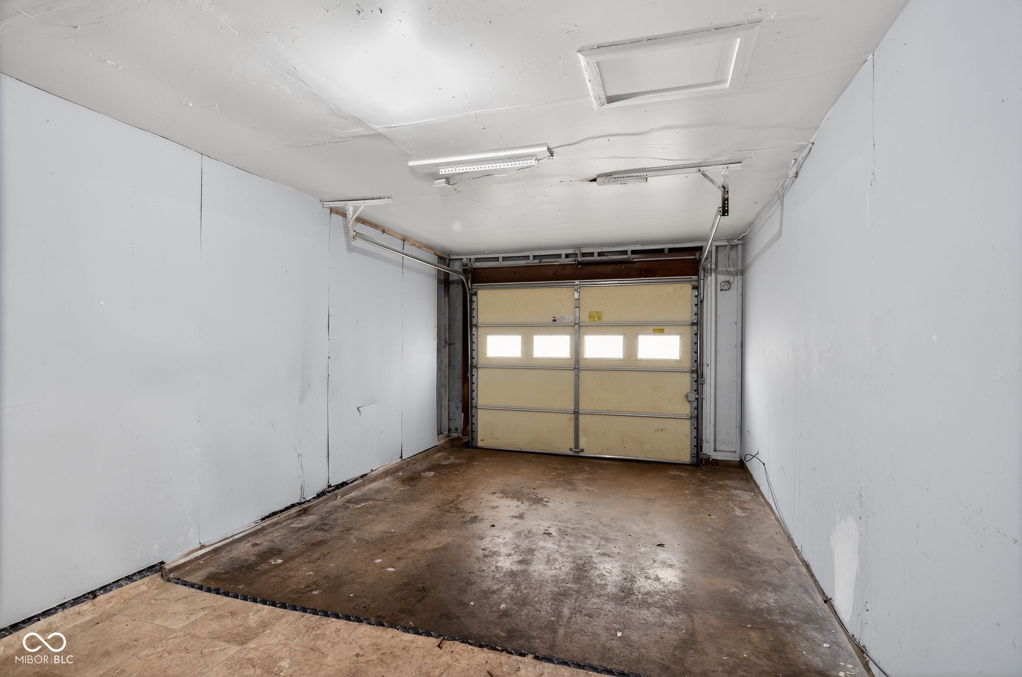 3938 Biscayne Road Indianapolis, IN 46226 - Photo 23 of 31 Gallery Image 23