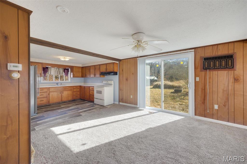 9990 Campfire Drive Pacific, MO 63069 - Photo 12 of 30