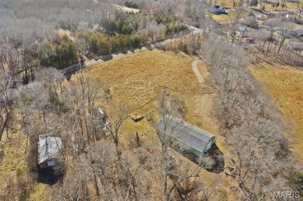 9990 Campfire Drive Pacific, MO 63069 - Photo 4 of 30