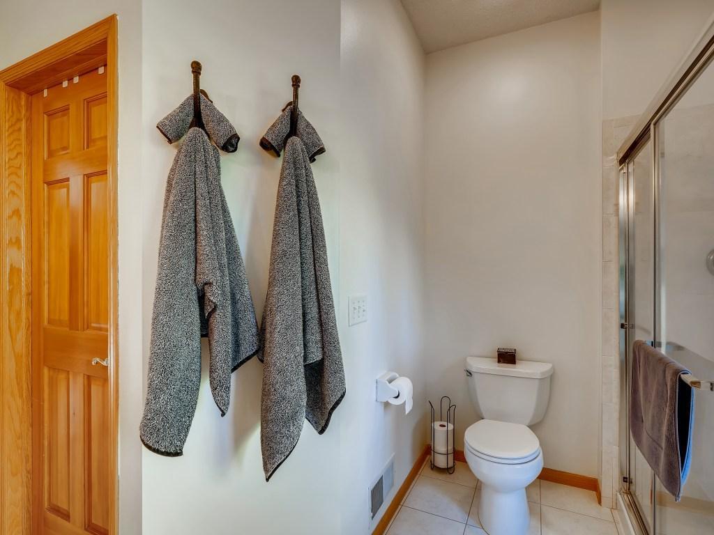 10604 Alison Way Inver Grove Heights, MN 55077 - Photo 17 of 29 Gallery Image 17