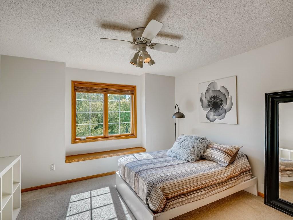 10604 Alison Way Inver Grove Heights, MN 55077 - Photo 20 of 29 Gallery Image 20
