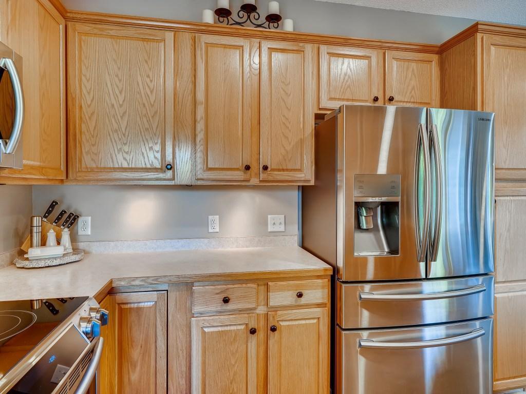 10604 Alison Way Inver Grove Heights, MN 55077 - Photo 10 of 29 Gallery Image 10