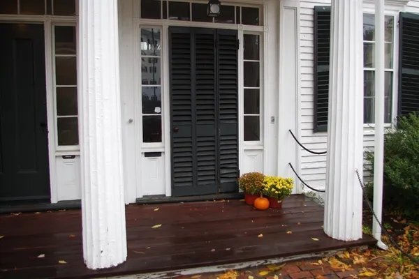 $1,850 | 188 High Street, Unit 3 REAR, Newburyport, MA 01950