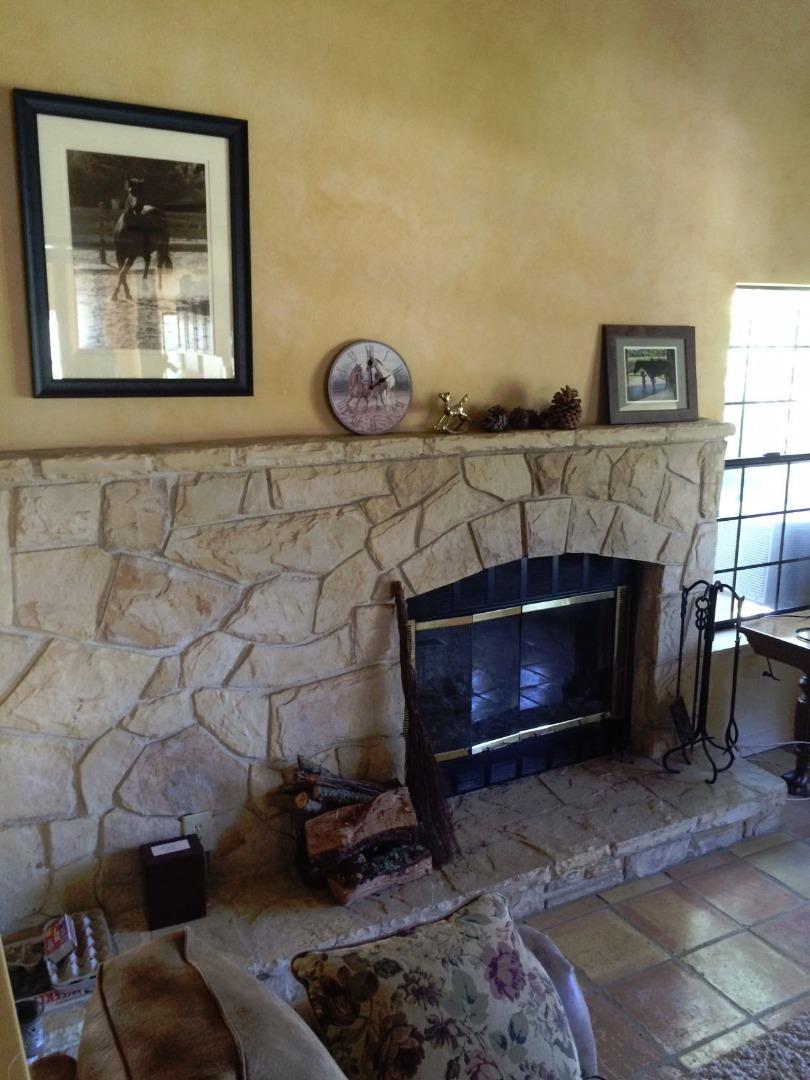 38625 Oak Road Carmel Valley, CA 93924 - Photo 5 of 24 Gallery Image 5