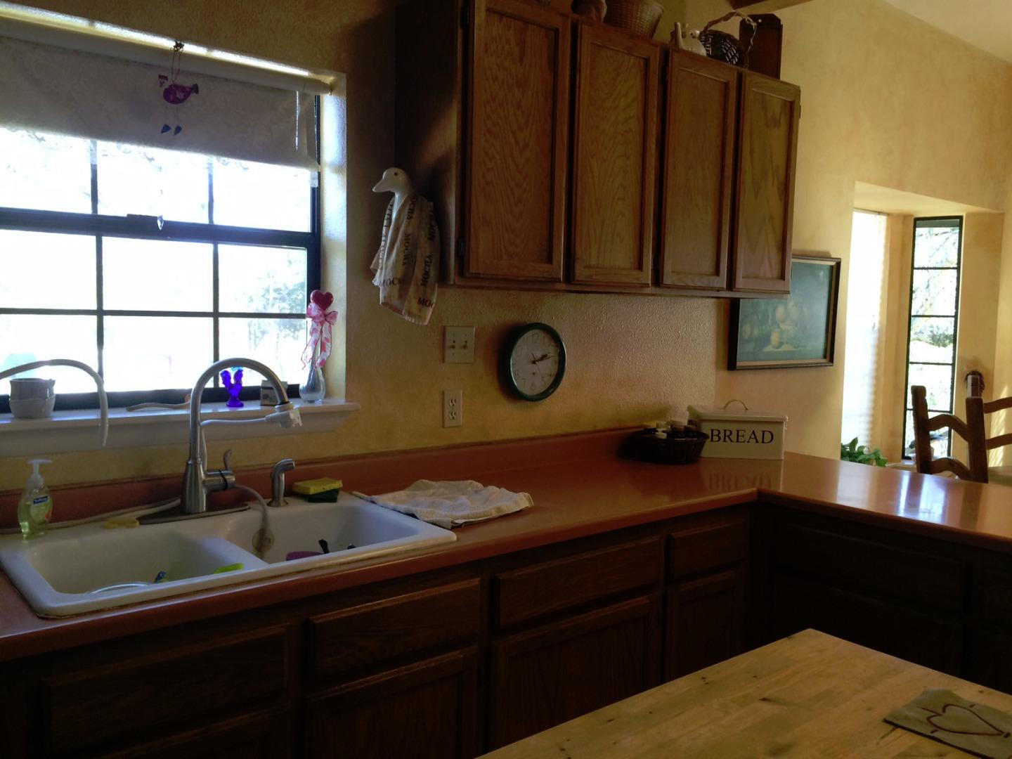 38625 Oak Road Carmel Valley, CA 93924 - Photo 7 of 24 Gallery Image 7