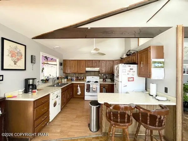 $194,999 | 127 Skyview Road, Dingmans Ferry, PA 18328