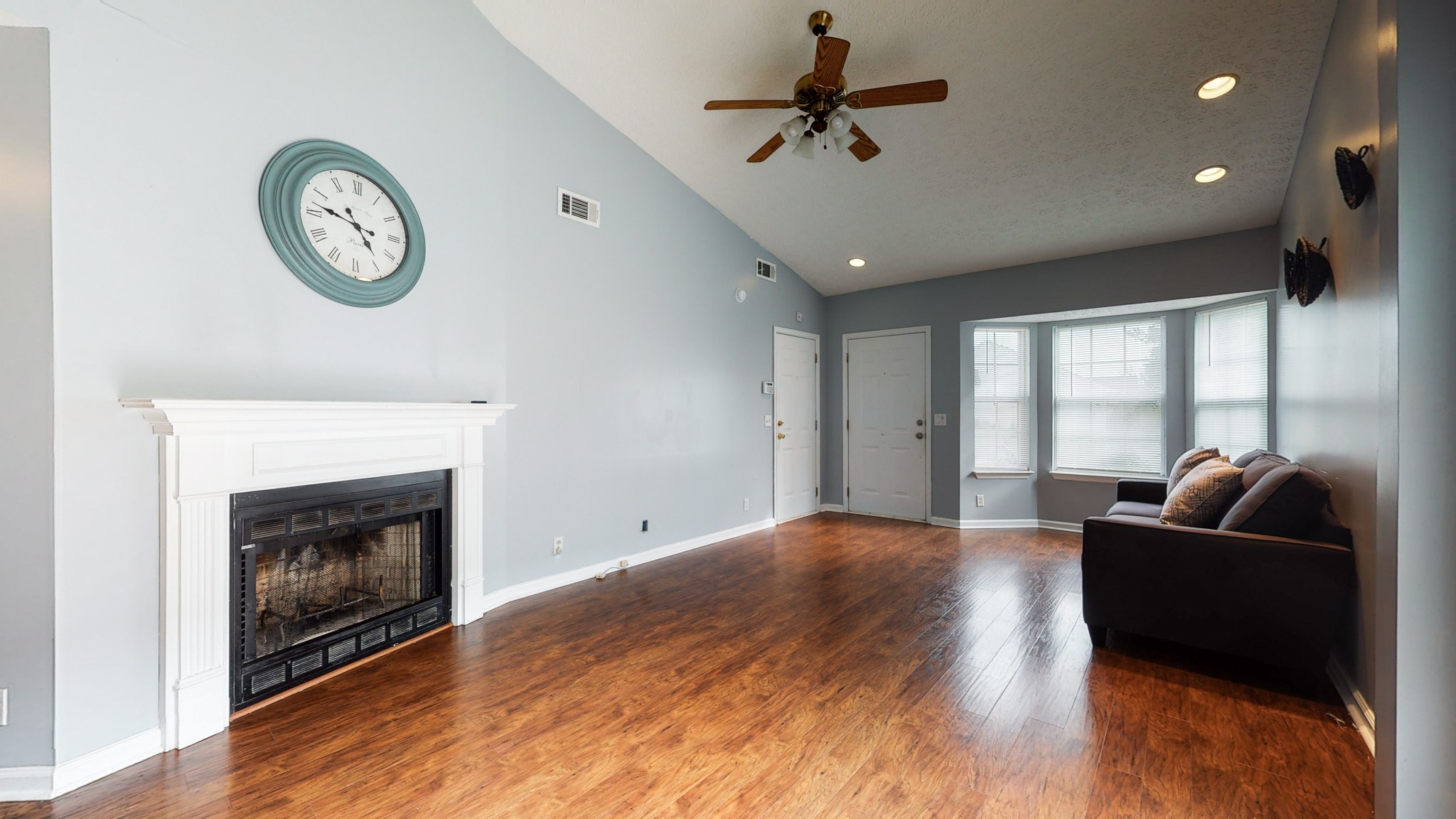 2359 Benay Road Nashville, TN 37214 - Photo 3 of 15 Gallery Image 3