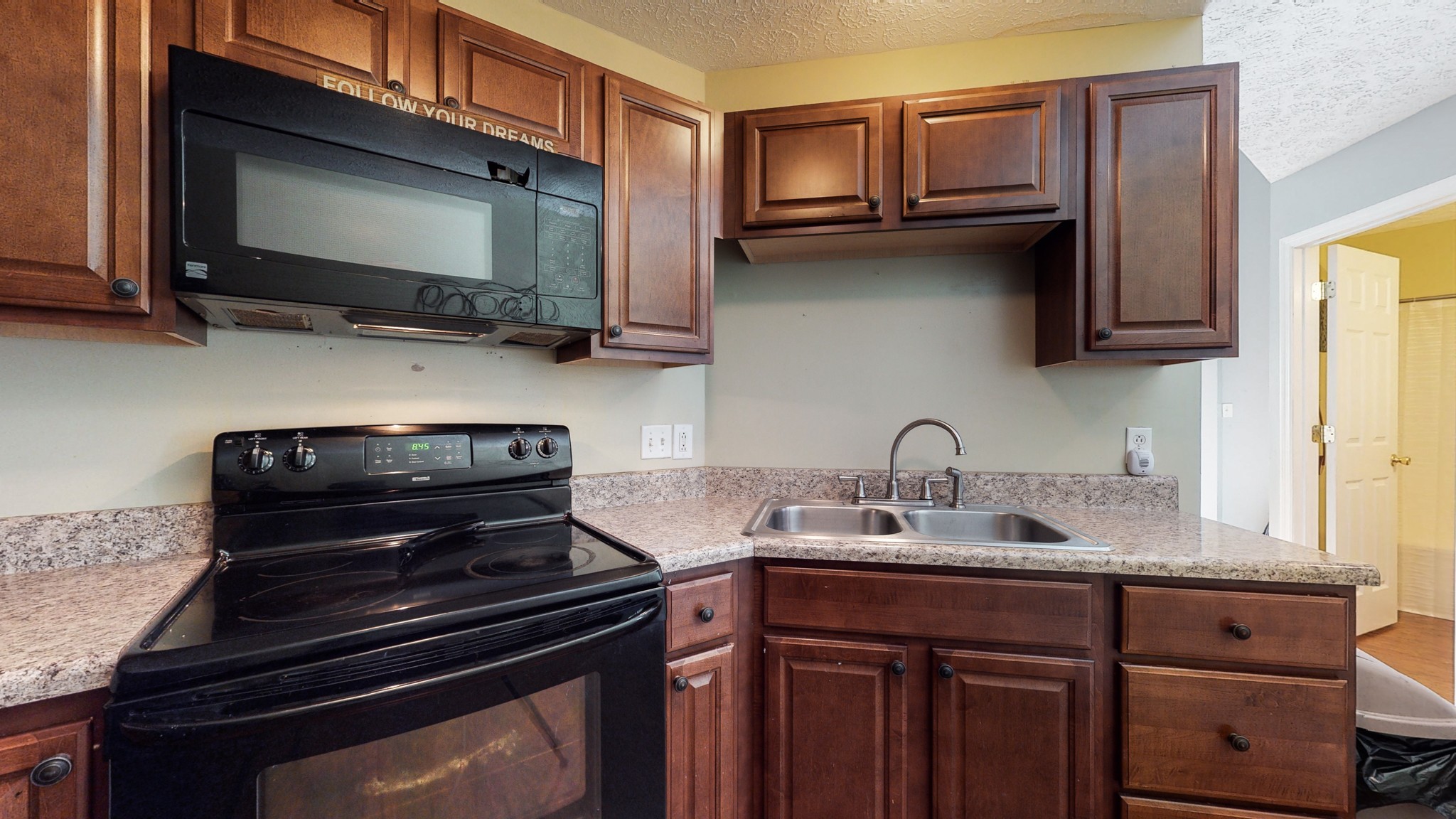 2359 Benay Road Nashville, TN 37214 - Photo 7 of 15 Gallery Image 7