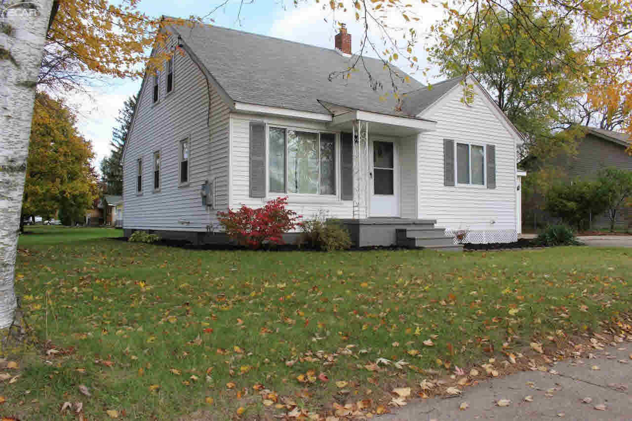 2408 North Road Fenton, MI 48430 - Photo 8 of 40 21393363-9.JPG