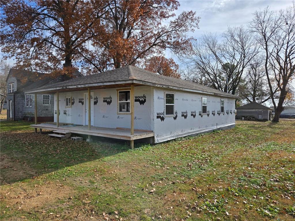 617 Mill Street Neodesha, KS 66757 - Photo 2 of 21