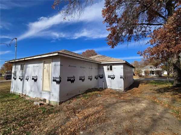 $45,000 | 617 Mill Street, Neodesha, KS 66757