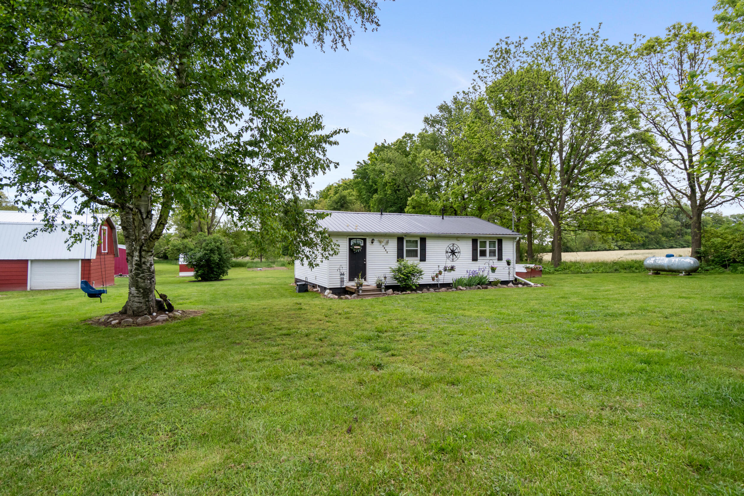 5005 Cross Road Spring Arbor, MI 49283 - Photo 6 of 53 5005 Cross Rd, Concord MI 49237
