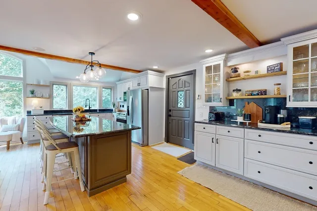 $1,790,000 | 22 Old Cambridge Turnpike, Lincoln, MA 01773