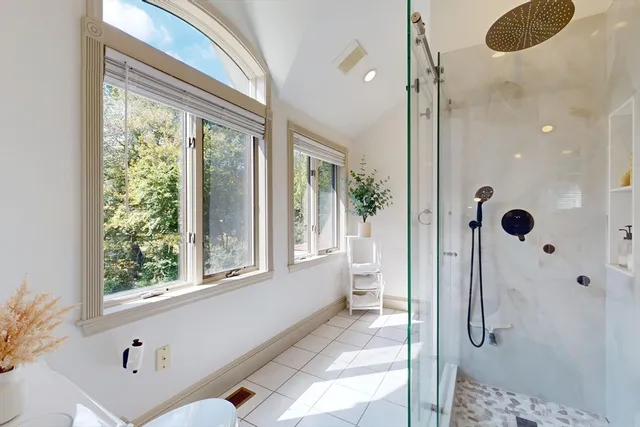 $1,790,000 | 22 Old Cambridge Turnpike, Lincoln, MA 01773