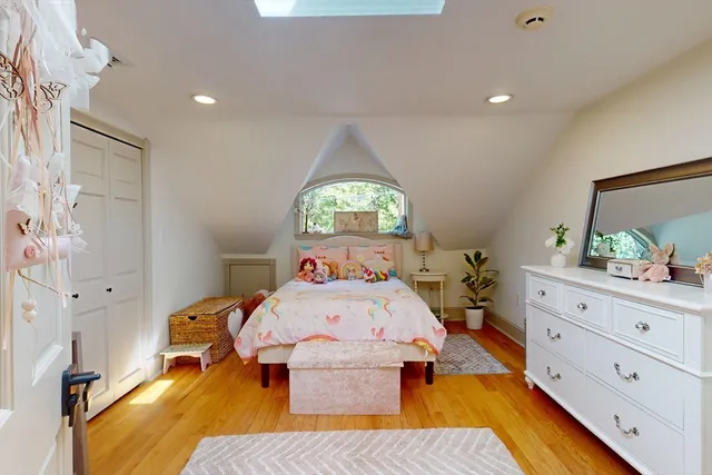 $1,790,000 | 22 Old Cambridge Turnpike, Lincoln, MA 01773