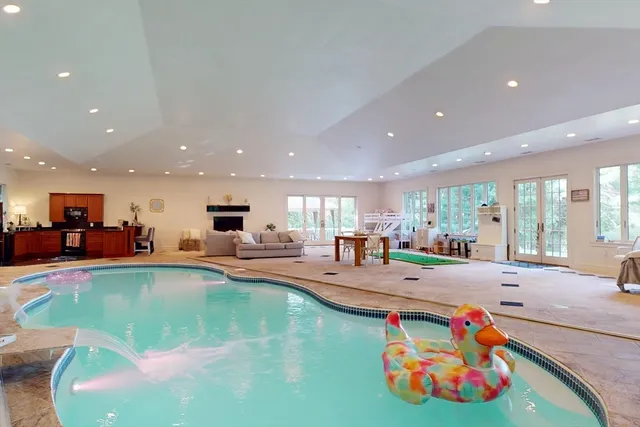 $1,790,000 | 22 Old Cambridge Turnpike, Lincoln, MA 01773