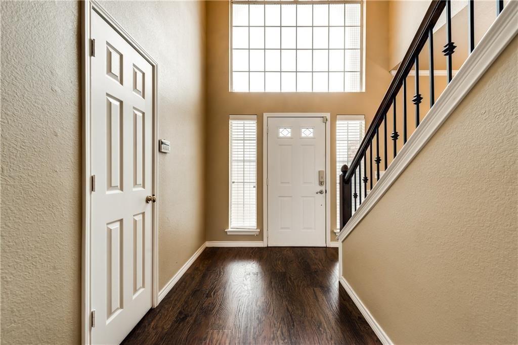 1504 Country Lane Allen, TX 75002 - Photo 4 of 28