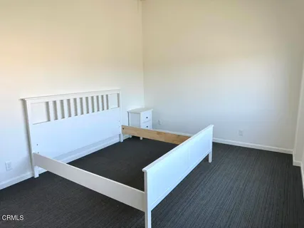 $3,595 | 2117 9th Avenue, Los Angeles, CA 90018