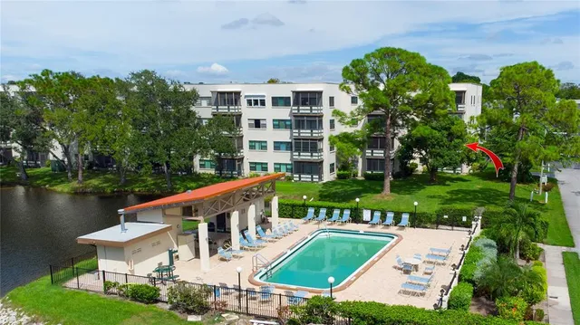 $239,000 | 6080 80th Street North, Unit 201, St. Petersburg, FL 33709