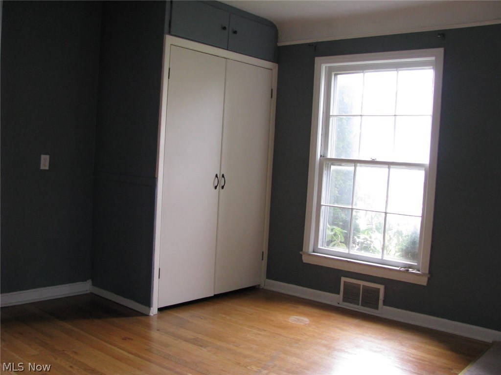 5651 Wellington Road Cleveland, OH 44124 - Photo 7 of 33