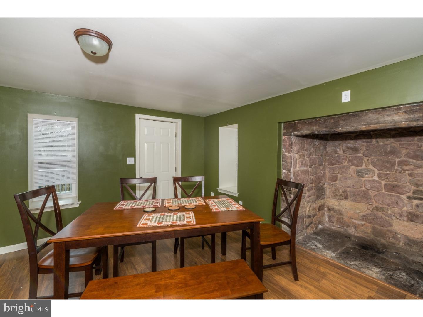 515 South Ridge Road Denver, PA 17517 - Photo 10 of 24 Dining Room