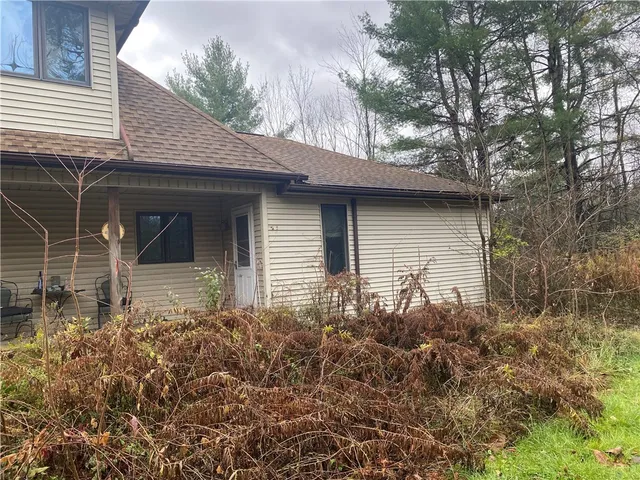 $139,000 | 7570 Spencer Lane, West Sparta, NY 14437