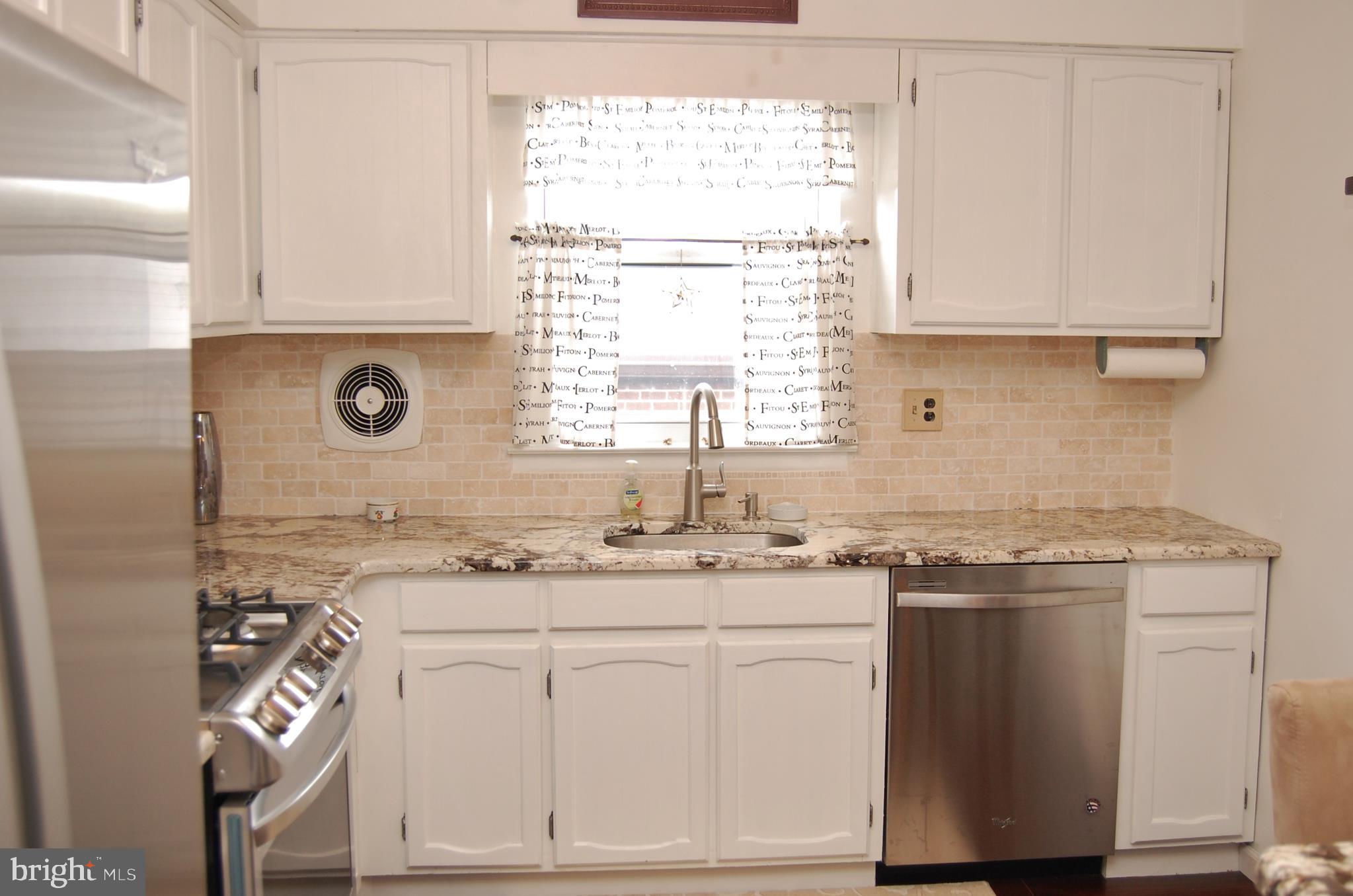 15143 Ina Drive Philadelphia, PA 19116 - Photo 12 of 34 Gallery Image 12