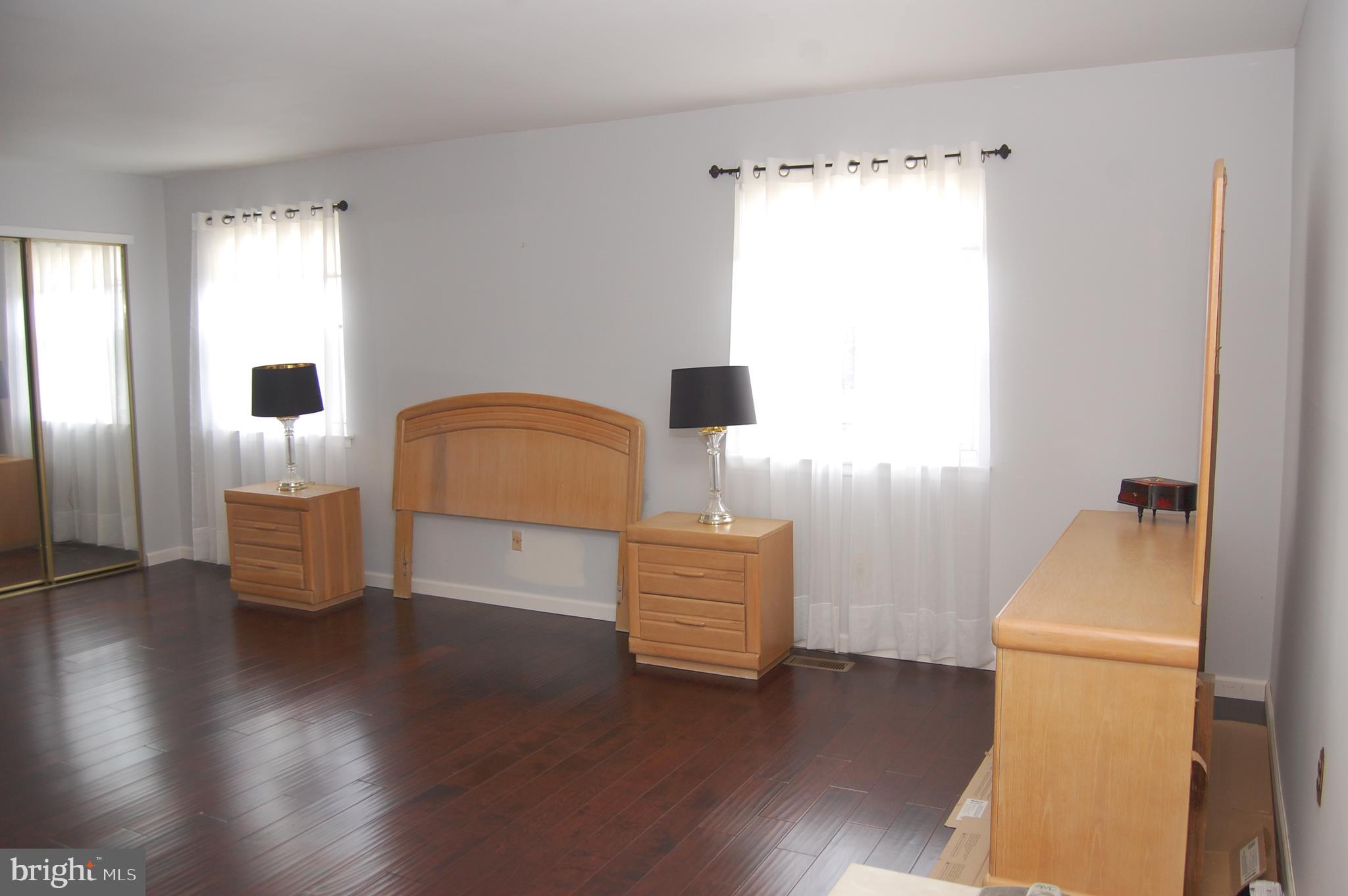 15143 Ina Drive Philadelphia, PA 19116 - Photo 17 of 34 Gallery Image 17