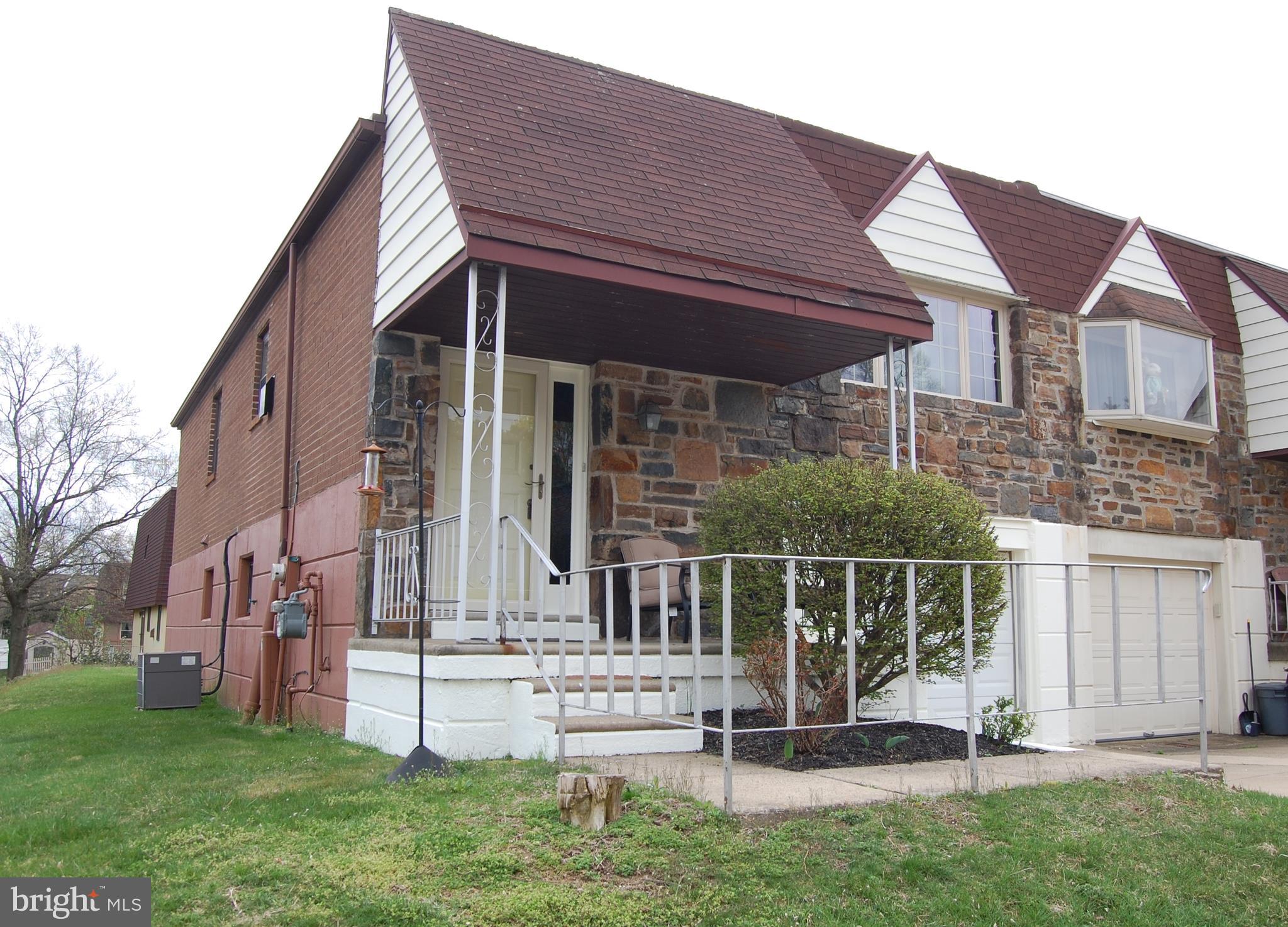 15143 Ina Drive Philadelphia, PA 19116 - Photo 3 of 34 Gallery Image 3