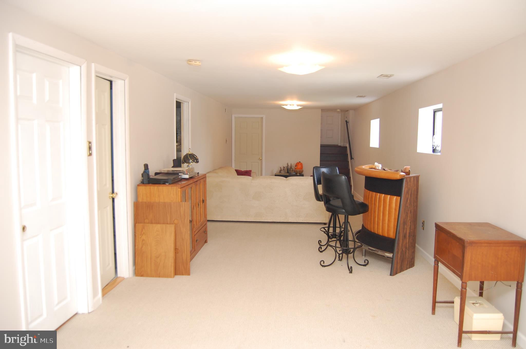 15143 Ina Drive Philadelphia, PA 19116 - Photo 28 of 34 Gallery Image 28