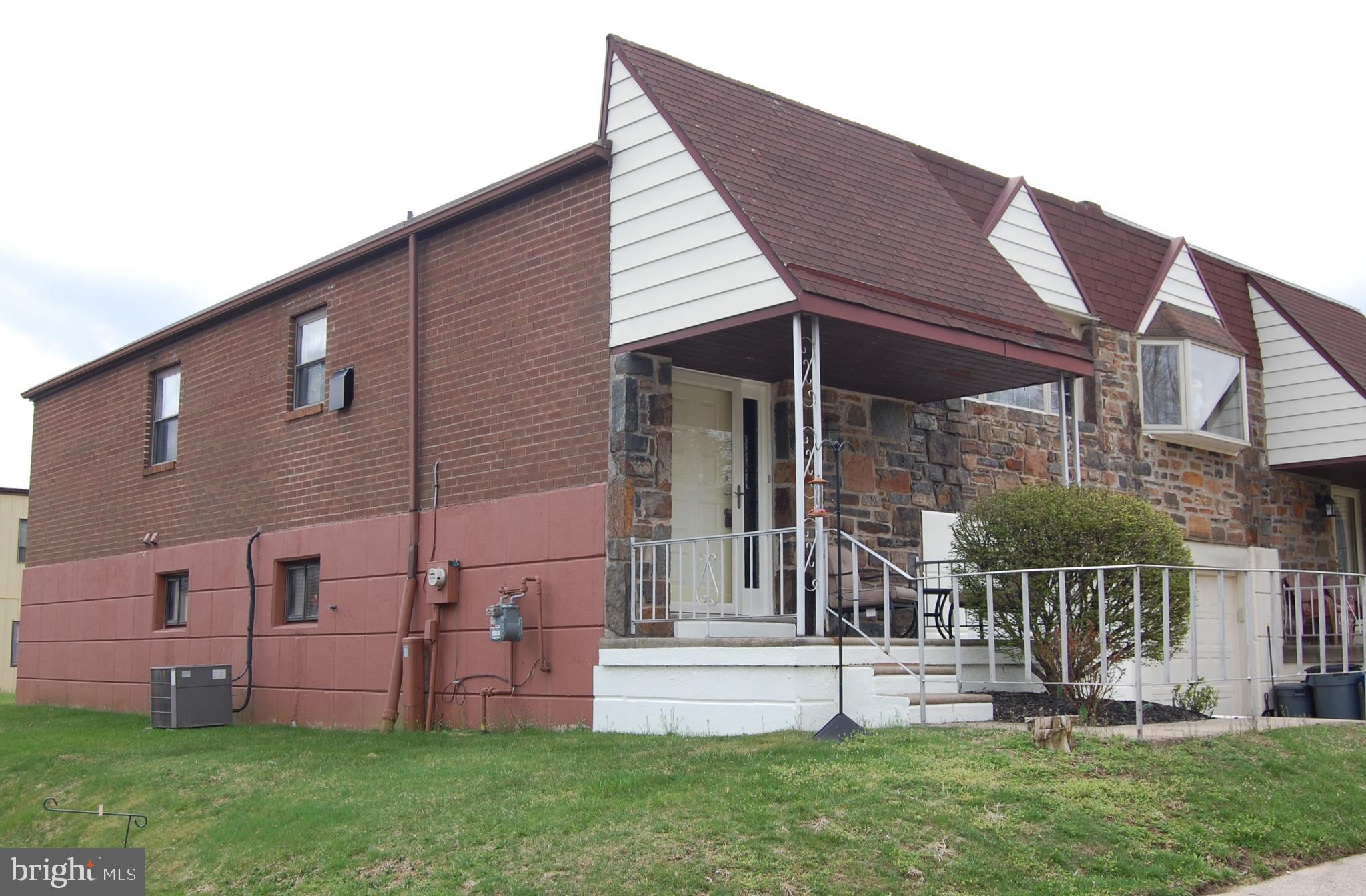 15143 Ina Drive Philadelphia, PA 19116 - Photo 4 of 34 Gallery Image 4