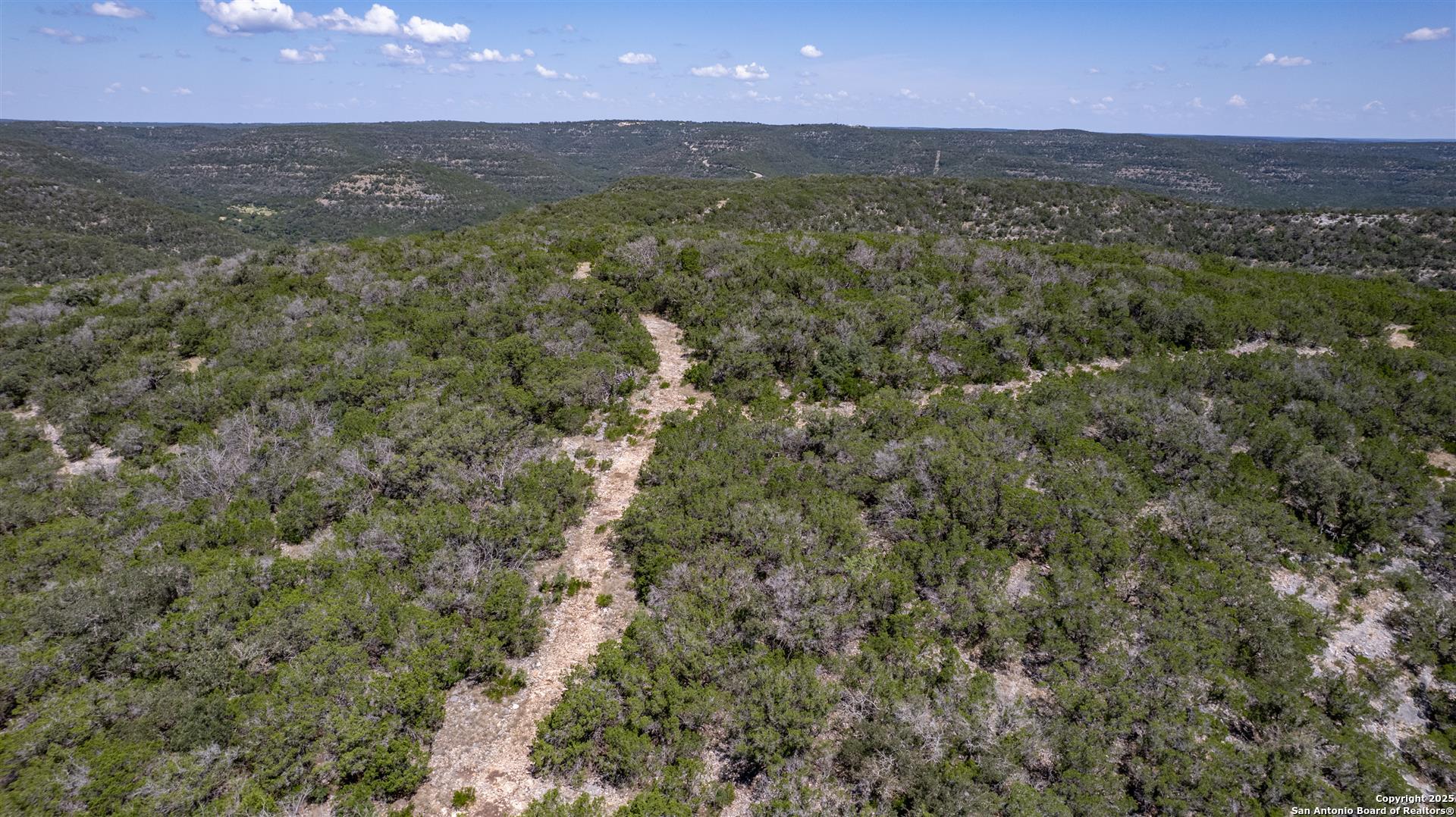 2242 Patterson Creek Road Leakey, TX 78873 - Photo 13 of 57
