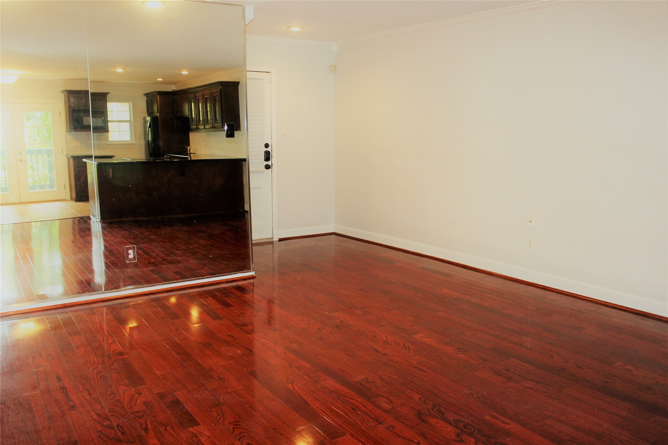 8277 Kingsbrook Road, Unit 255 Houston, TX 77024 - Photo 5 of 27