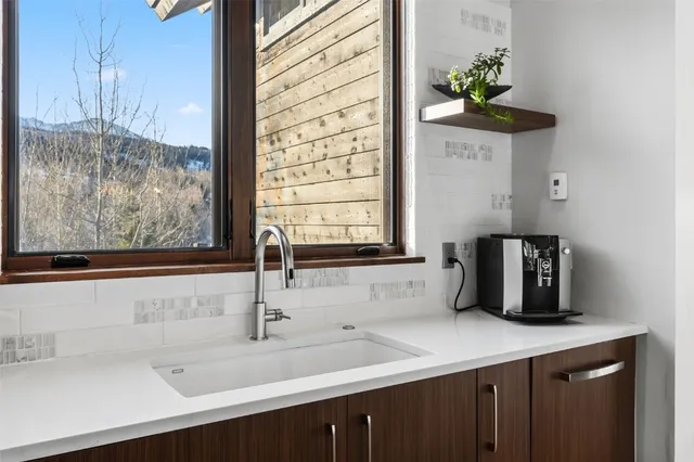 $3,499,000 | 240 Game Trail Road, Silverthorne, CO 80498