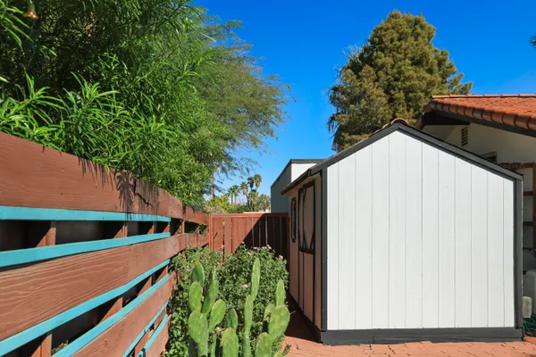 $599,000 | 1351 East Luna Way, Palm Springs, CA 92262